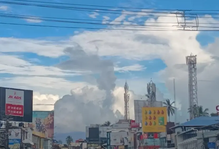 കേരളത്തിൽ ഇന്ന് 7 ജില്ലകളിൽ മിന്നൽ പ്രളയ മുന്നറിയിപ്പ്