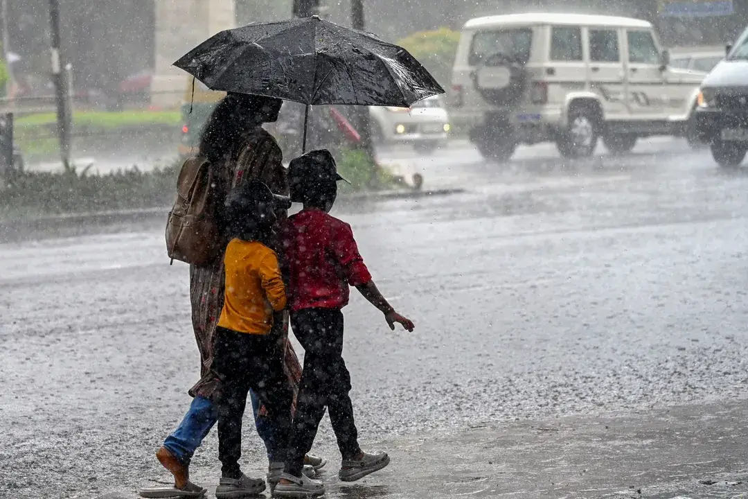 തൃശ്ശൂര് ജില്ലയിലെ വിദ്യാഭ്യാസ സ്ഥാപനങ്ങള്ക്ക് നാളെ അവധി