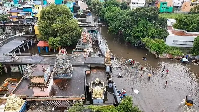 നവംബർ 2 വരെ കനത്ത മഴയ്ക്ക് സാധ്യത, താപനില കുറയും