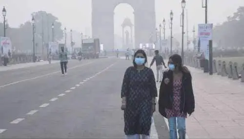 ദക്ഷിണേന്ത്യയിൽ മൻ ത ചുഴലിക്കാറ്റ് നാശം വിതച്ചു; വടക്കേ ഇന്ത്യയിൽ 'പിങ്ക് ചിൽ': സിക്കിമിൽ മഞ്ഞുവീഴ്ച; റെഡ് അലർട്ട്