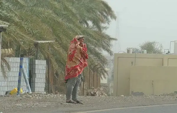 അബുദാബിയിലും ദുബായിലും പൊടിക്കാറ്റിന് സാധ്യത; യെല്ലോ അലർട്ട് പ്രഖ്യാപിച്ചു, ചില പ്രദേശങ്ങളിൽ മഴ