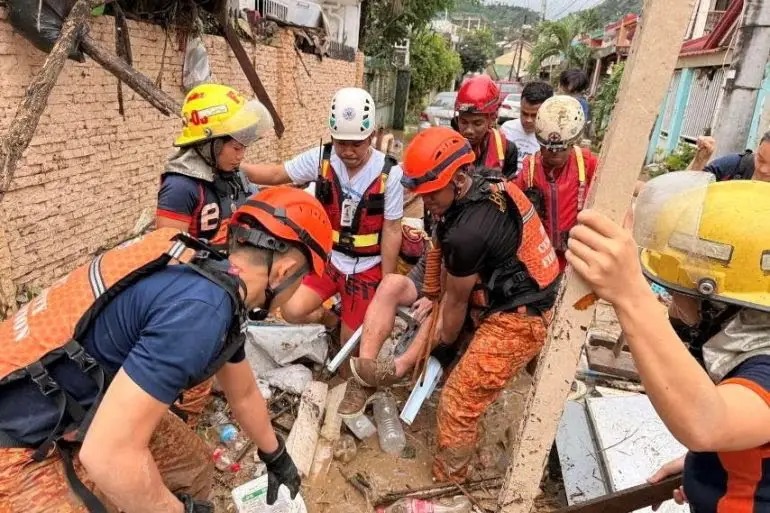 ഫിലിപ്പീൻസിൽ കൽമേഗി ചുഴലിക്കാറ്റിൽ മരണം 46 ആയി