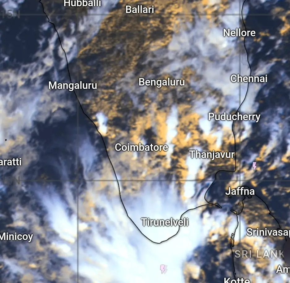 ന്യൂനമർദ്ദം ശക്തിപ്പെട്ടു, കന്യാകുമാരി തീരത്ത് പുതിയ ന്യൂനമർദ്ദം ചൊവ്വാഴ്ച, ഇന്ന് രണ്ട് ജില്ലകളിൽ ഓറഞ്ച് അലർട്ട്