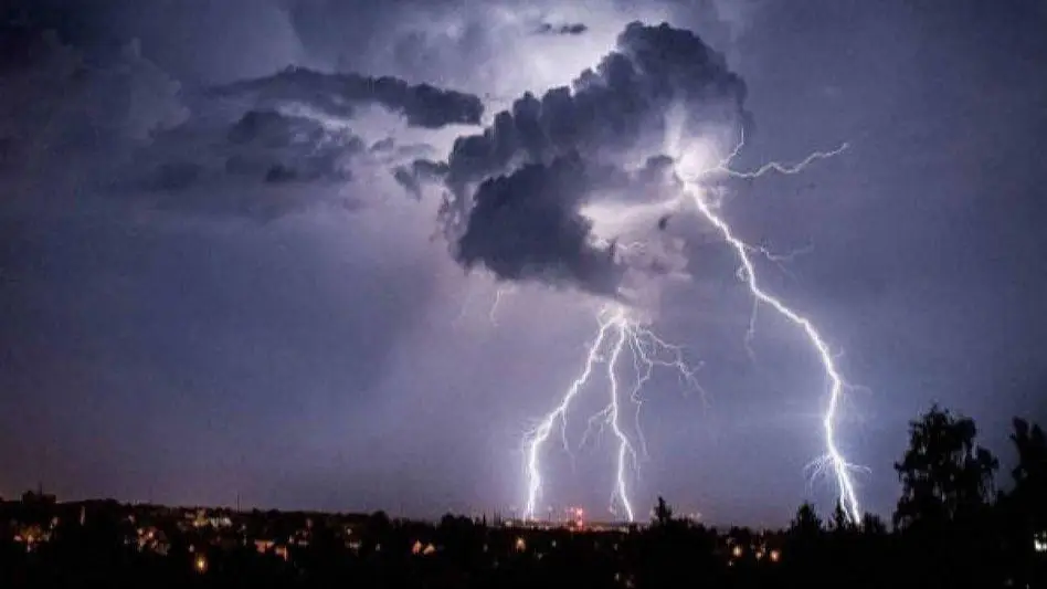 Flash floods, strong winds, thunderstorms, and hazard hotspots in Kerala, researchers have identified.