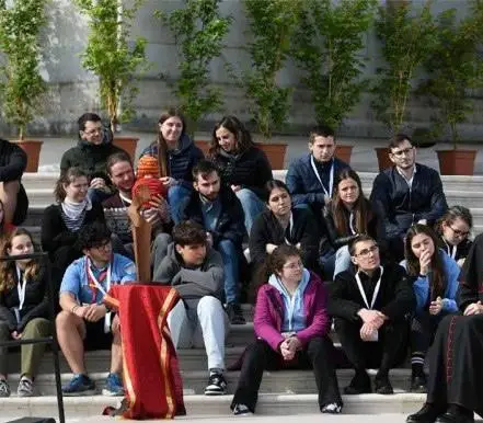 യുവാക്കൾ യുഎഇ യിൽ വീട് വെച്ച് സ്ഥിരതാമസമാക്കുന്നു, യുവപ്രവാസികളെ പിടിച്ചു നിർത്തി യുഎഇ