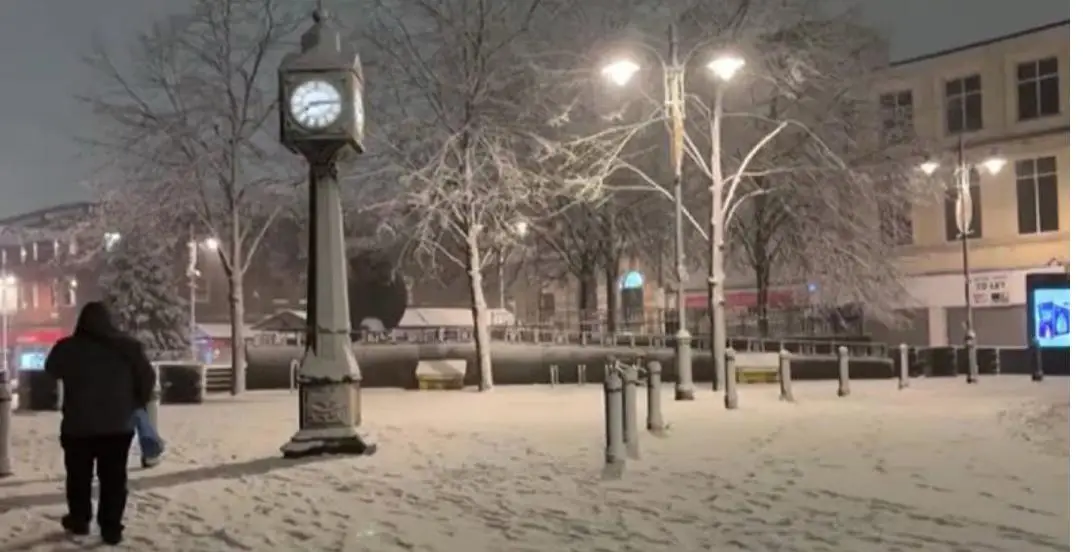 Storm Goretti batters northern Europe, leaving millions of homes in darkness, bringing life to a standstill