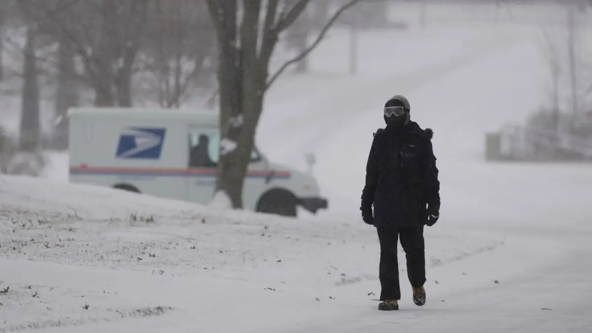 Monster' Winter Storm Fern Grips USA: 240 Million People Affected; Over 14,000 Flights Cancelled