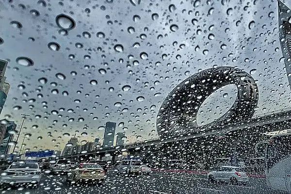 പുലർച്ചെ മഞ്ഞും പകൽ തെളിഞ്ഞ കാലാവസ്ഥയും; യുഎഇയിലെ ഇന്നത്തെ കാലാവസ്ഥാ ഇങ്ങനെ