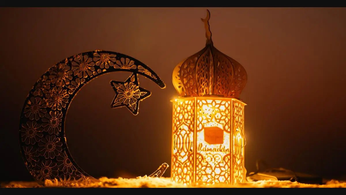 മാസപിറവി ദൃശ്യമായില്ല, ഗള്‍ഫ് രാജ്യങ്ങളില്‍ ഈദുൽ ഫിത്വർ വെള്ളിയാഴ്ച