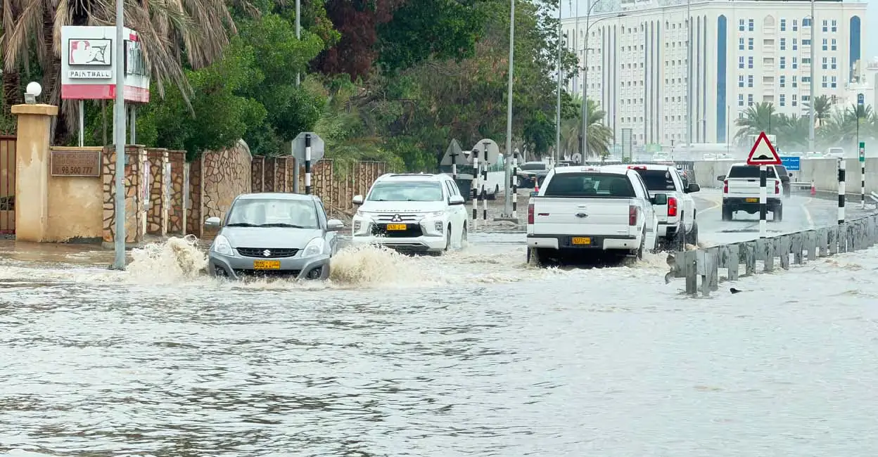 ഇന്നും ശക്തമായ മഴ; നാളെ മുതൽ തീവ്രത കുറയും, ഇടവിട്ട് മഴ തുടരും