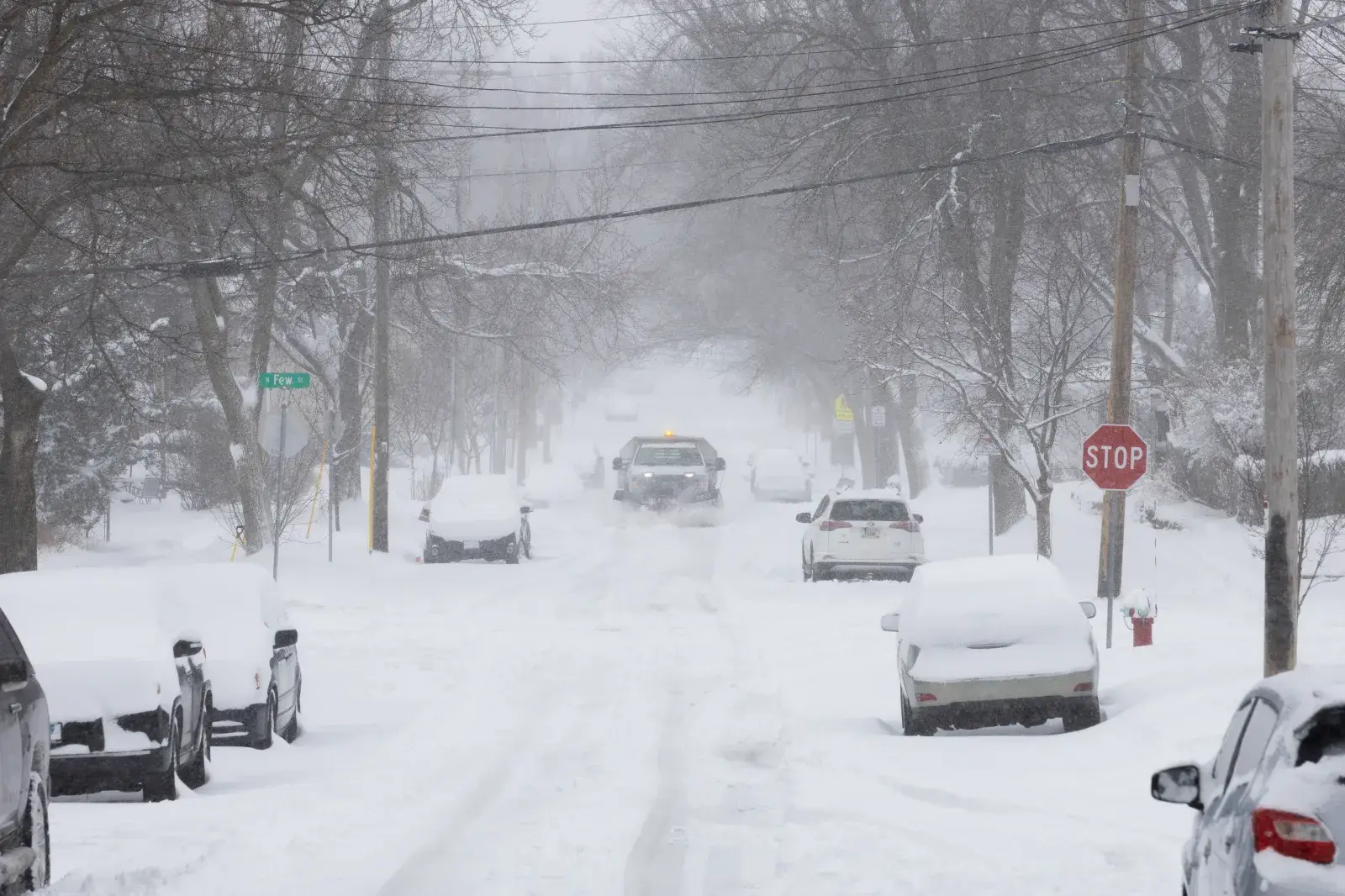 വസന്തകാലമായിട്ടും ശൈത്യകാലത്തിന്റെ ശക്തമായ തിരിച്ചടി, ശൈത്യകൊടുങ്കാറ്റ്, അമേരിക്കയിൽ ‘Weather Alert’ തുടരുന്നു