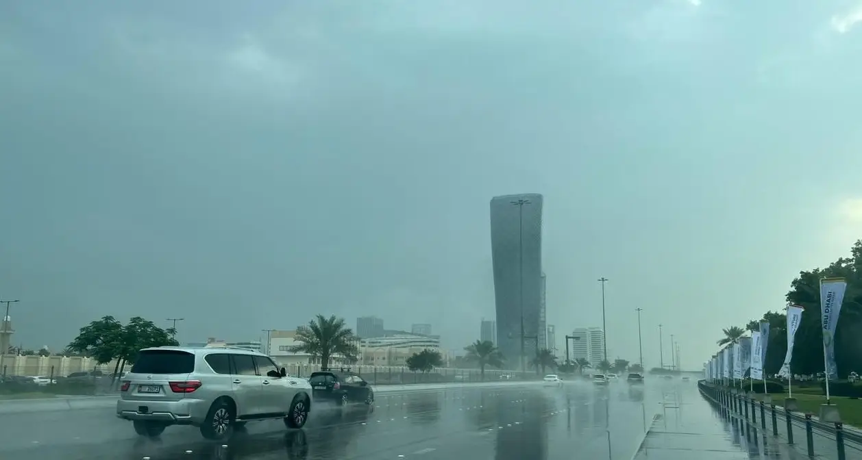 UAE weather 05/04/26 : യു.എ.ഇ യിൽ മഴയ്ക്കും ശക്തമായ കാറ്റിനും സാധ്യത
