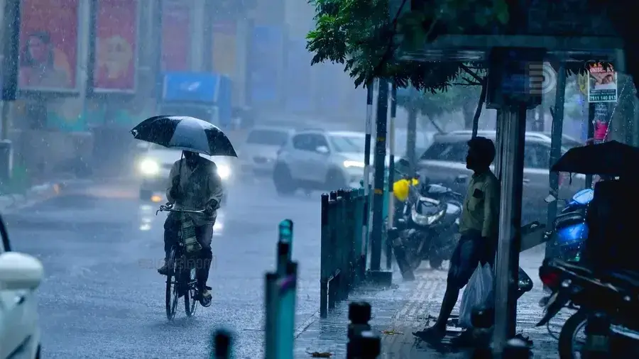 തമിഴ്നാട്ടിൽ ശക്തമായ മഴയ്ക്ക് സാധ്യത, കേരളത്തിലും മഴ ശക്തമാകും