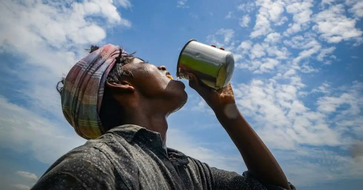 ചൂട് കൂടുന്നു, പുറത്തിറങ്ങുന്നവർ ശ്രദ്ധിക്കുക, ഈ ലക്ഷണങ്ങൾ ശ്രദ്ധിക്കാതെ പോകരുത്