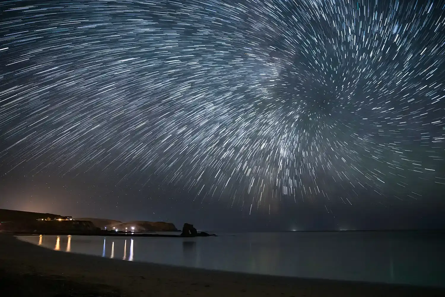 ആകാശത്ത് ‘ലൈറിഡ്സ്’, ഏപ്രിൽ രാത്രികൾക്ക് നക്ഷത്രമഴയുടെ മായാജാലം