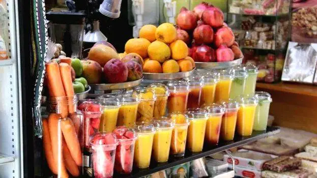 വേനല്‍ക്കാല ജാഗ്രത കർശനമാക്കി, ജ്യൂസ് കടകളും കുപ്പിവെള്ളവും നിരീക്ഷണത്തിൽ, 100 ലധികം സ്ഥാപനങ്ങള്‍ക്ക് നോട്ടീസ്