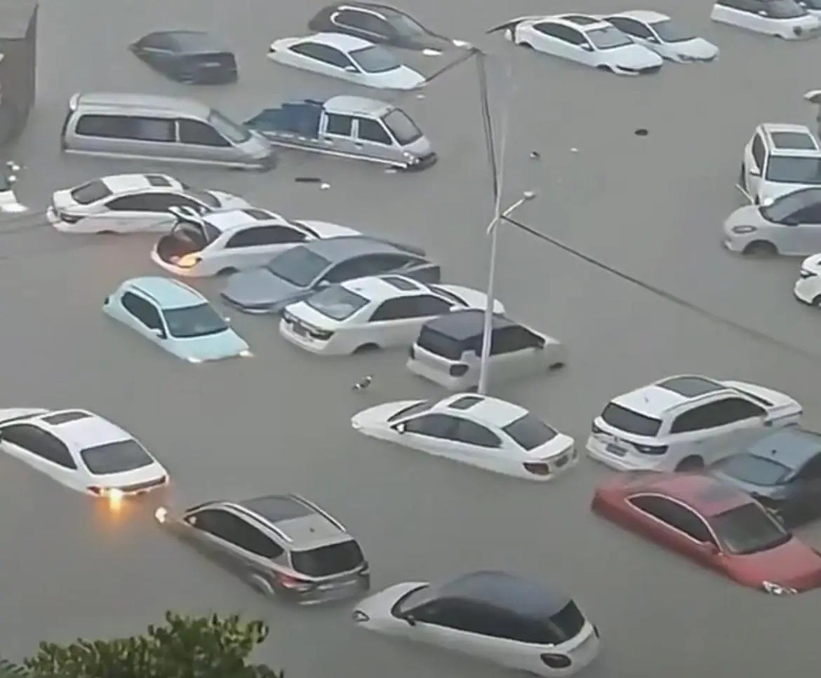 ദക്ഷിണ ചൈനയിൽ ശക്തമായ മഴ: വെള്ളപ്പൊക്ക ഭീഷണി ഉയരുന്നു, ഇന്ത്യയിലും മുന്നറിയിപ്പ്