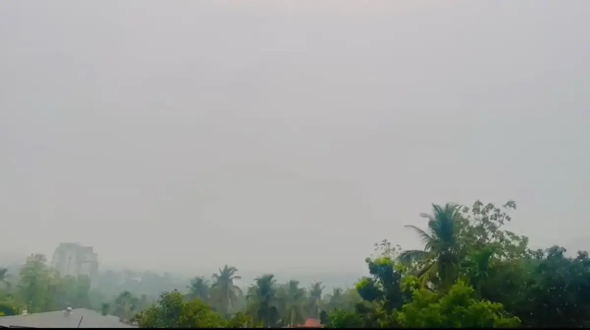 കേരളത്തിലെ വേനൽച്ചൂടിന് ആശ്വാസമായി സംസ്ഥാനത്ത് ശക്തമായ മഴ തുടരും