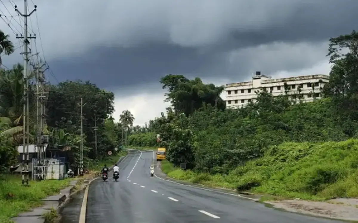 മഴ മുന്നറിയിപ്പ്: കോട്ടയം ജില്ലയിൽ മൂന്ന് ദിവസം ഖനന പ്രവർത്തനങ്ങൾക്ക് നിരോധനം
