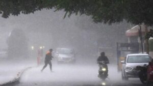 Low pressure into central India; The nature of rainfall in Kerala will change from today